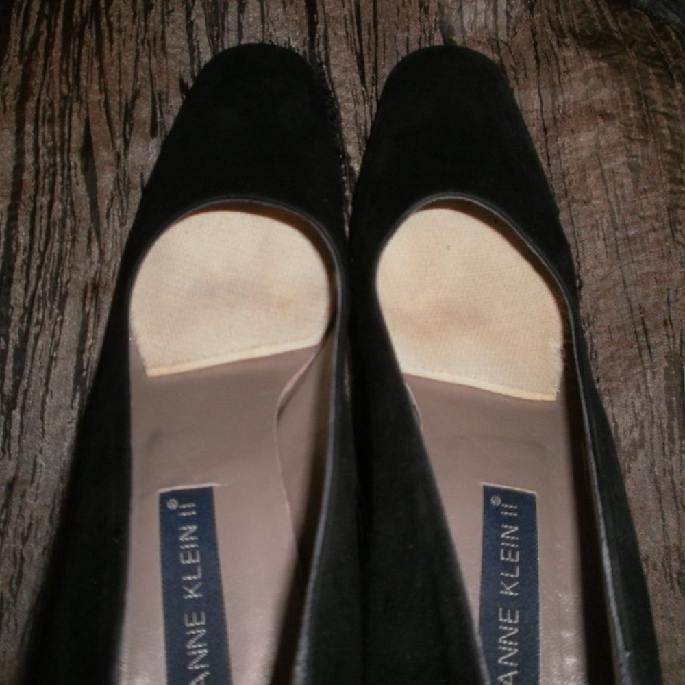 ANNE KLEIN Suede Leather Pumps Sz 8 N - Picture 5 of 9